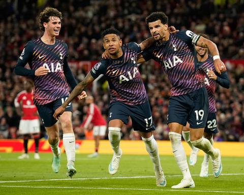 Tottenham Hotspur players celebrating