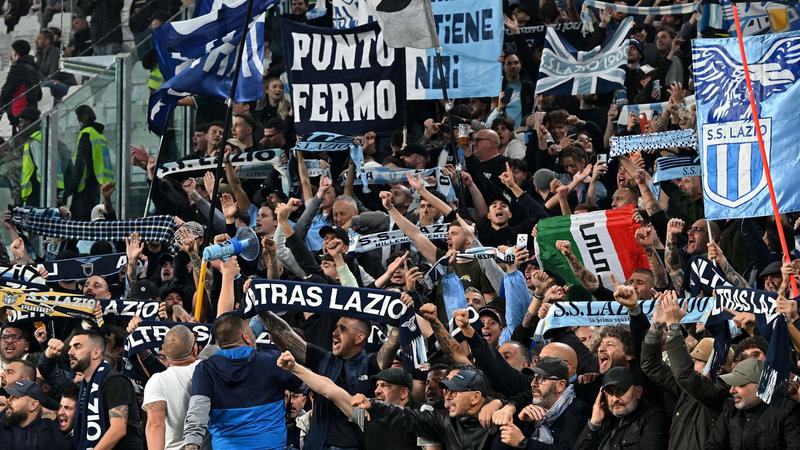 fans cheering in stadium